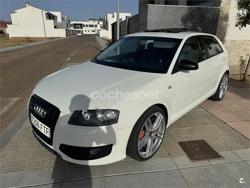 Usado Audi A3 S-Line 140 CV (102 kW) 2007 Blanco Utilitario