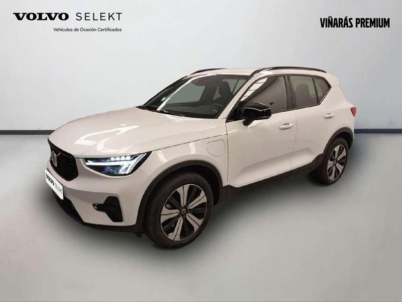 Blanco Usado 2023 Volvo XC40 Plus SUV | 35.541 € (Caro) - Imagen 1/4