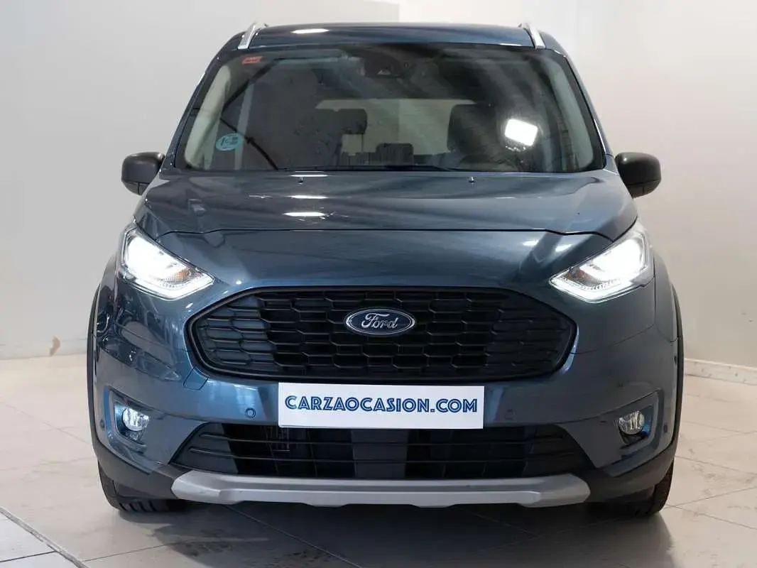 Usado Ford Tourneo Active 120 CV (88 kW) 2021 Azul Monovolumen