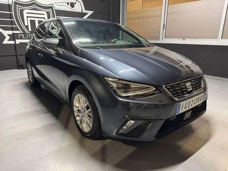 Usado Seat Ibiza 116 CV (85 kW) 2025 Gris Utilitario