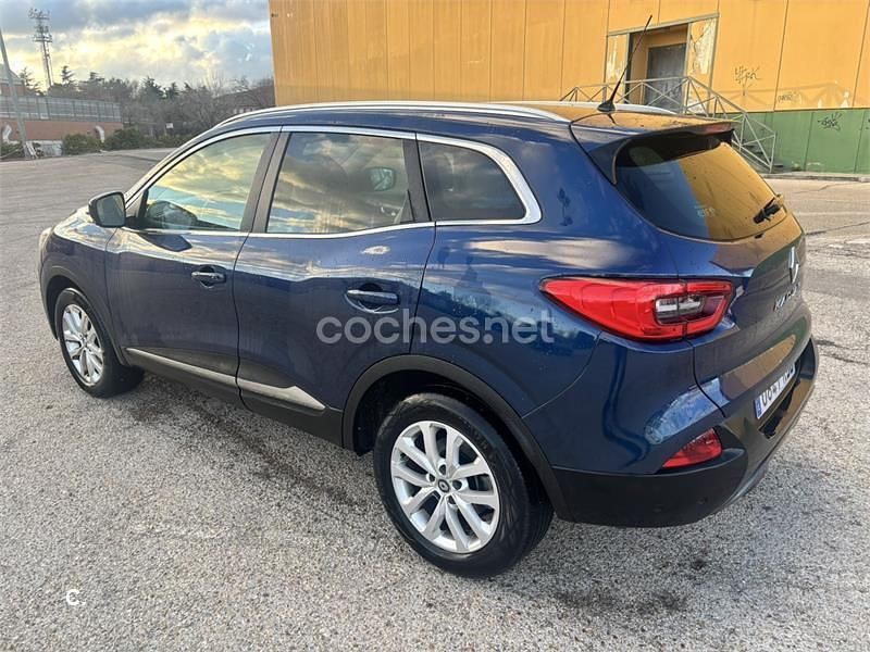 Usado Renault Kadjar Zen 130 CV (95 kW) 2017 Azul SUV