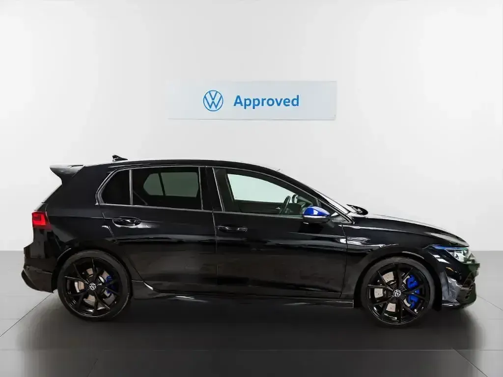Usado VW Golf VIII R 333 CV (244 kW) 2023 Negro Berlina