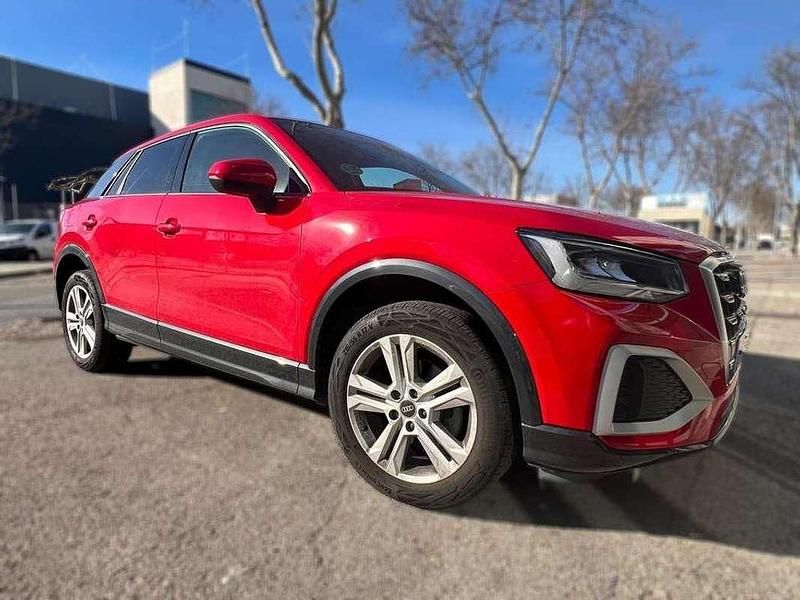 Usado Audi Q2 Advanced 150 CV (110 kW) 2022 Rojo SUV