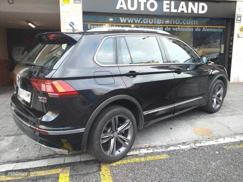 Negro Usado 2017 VW Tiguan Sportline SUV | 31.300 € (Un poco caro) - Imagen 1/4
