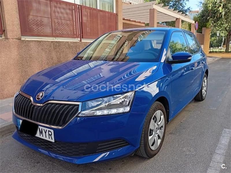 Occasion Skoda Fabia Ambition 60 ch (44 kW) 2019 Bleue Berline