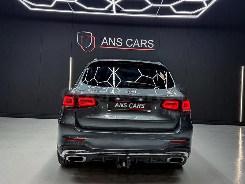 Usado Mercedes GLC200 163 CV (119 kW) 2019 Gris / plata SUV