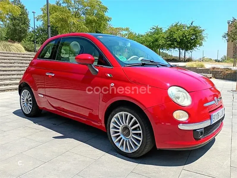 Usado Fiat 500 69 CV (50 kW) 2015 Rojo Berlina
