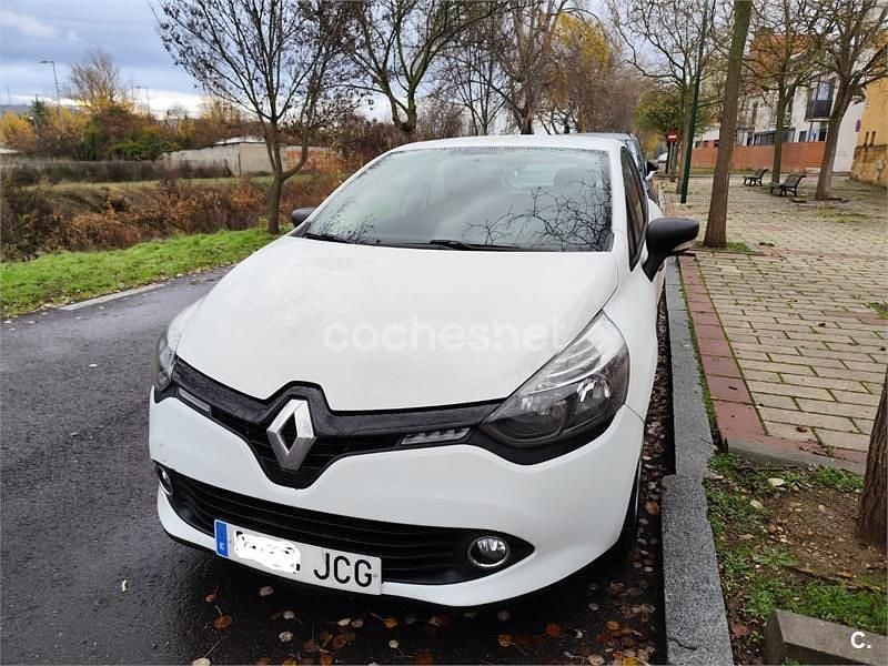 Usado Renault Clio IV Business 90 CV (66 kW) 2015 Blanco Berlina