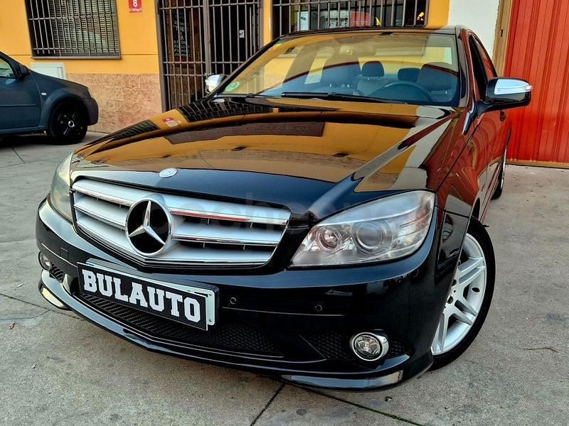 Usado Mercedes C180 Avantgarde 156 CV (114 kW) 2008 Negro Berlina