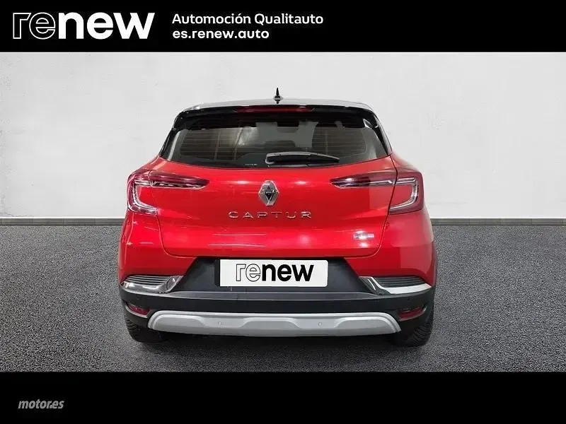 Usado Renault Captur Zen 140 CV (102 kW) 2021 Rojo SUV