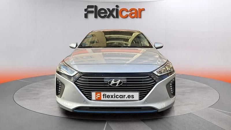 Usado Hyundai Ioniq 141 CV (103 kW) 2018 Gris Utilitario