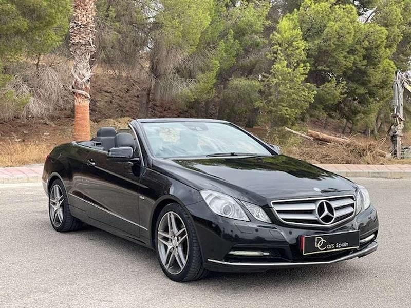 Usado Mercedes E250 204 CV (150 kW) 2012 Negro Descapotable