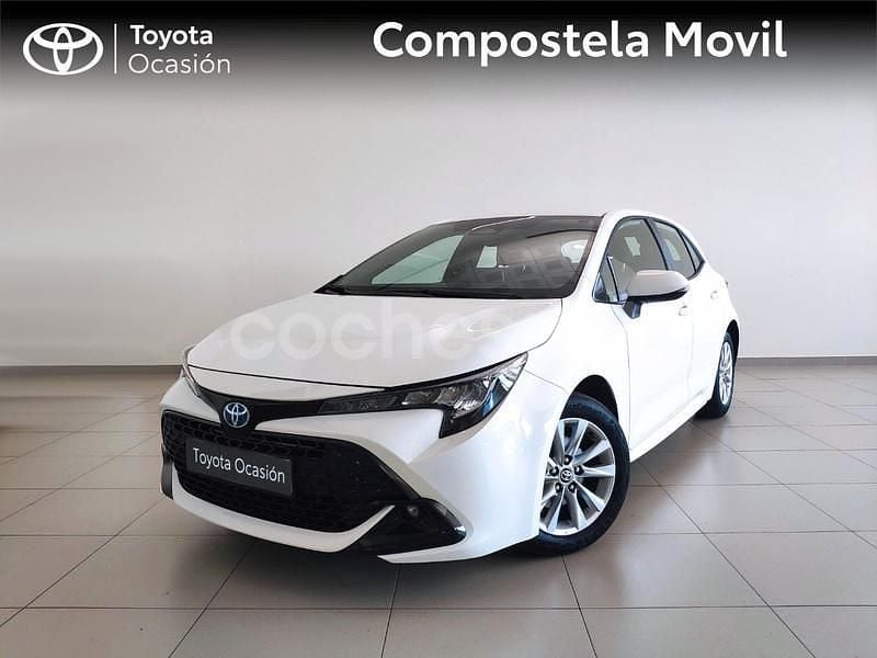 Blanco Usado 2024 Toyota Corolla Active Berlina | 25.990 € (Un poco caro) - Imagen 1/4
