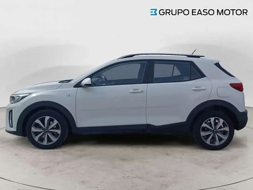 Usado Kia Stonic 101 HP (74 kW) 2020 Branco SUV