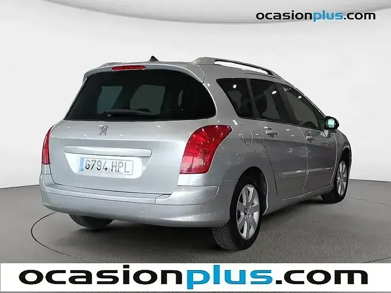 Usado Peugeot 308 Active 112 CV (82 kW) 2013 Gris Familiar