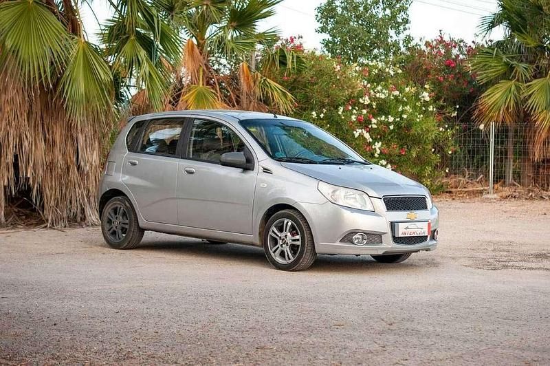 Plateado Usado 2009 Chevrolet Aveo LT Berlina | 4500 € (Buen precio) - Imagen 1/4