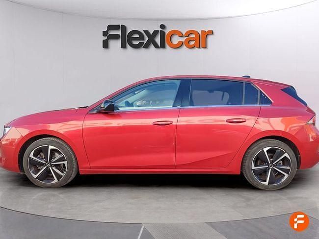 Usado Opel Astra Elegance 130 CV (95 kW) 2023 Rojo Berlina