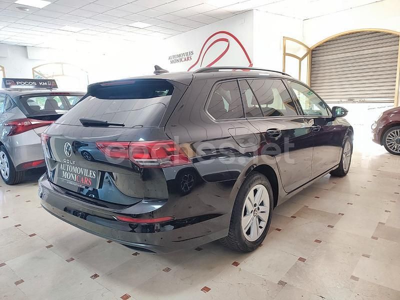 Usado VW Golf VIII Life 115 CV (84 kW) 2021 Negro Familiar