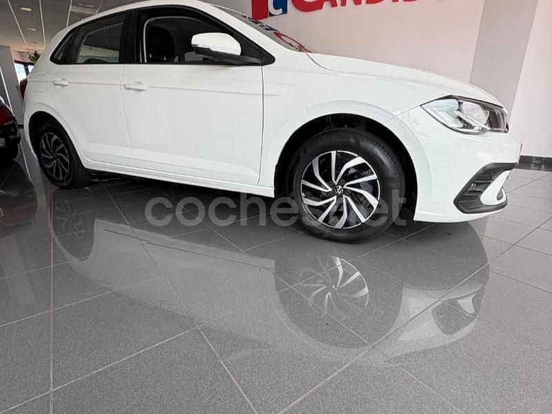 Usado VW Polo Life 95 CV (69 kW) 2023 Blanco Berlina