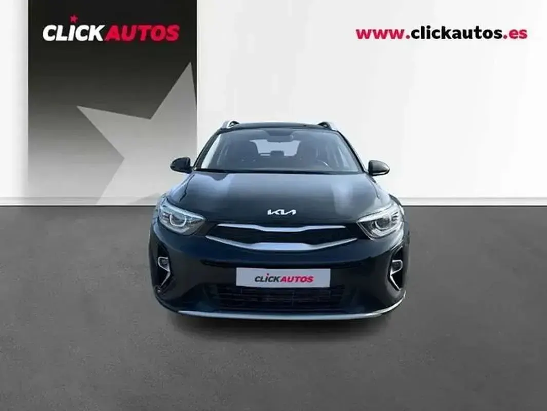 Usado Kia Stonic 79 CV (58 kW) 2024 Negro SUV