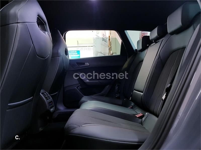 Usado Cupra Leon VZ 310 CV (228 kW) 2022 Gris / plata Familiar