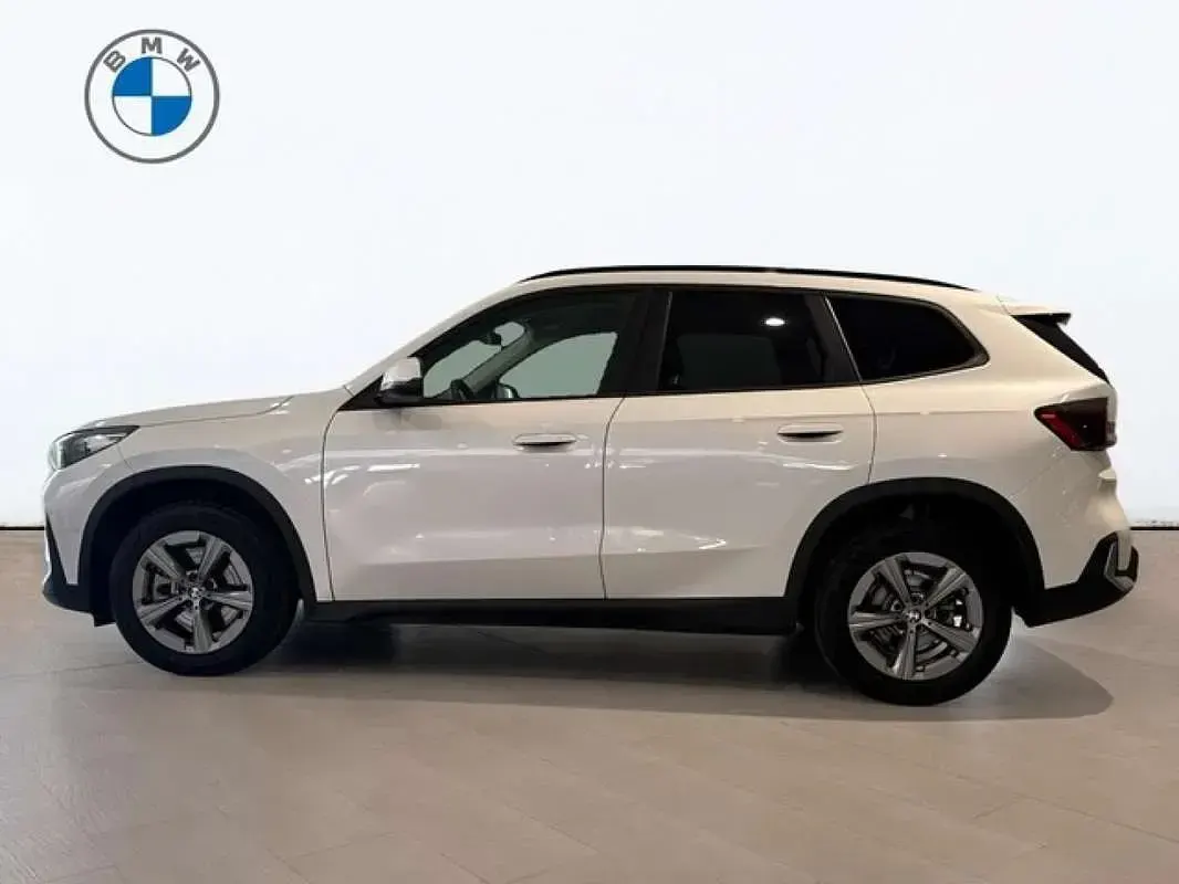 Usado BMW X1 Comfort Edition 170 CV (125 kW) 2023 Blanco SUV