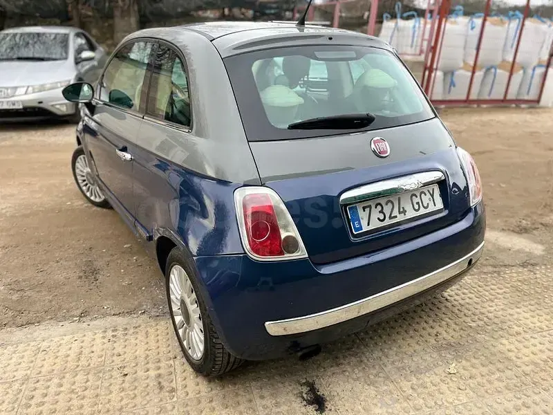Usado Fiat 500 Lounge 75 CV (55 kW) 2008 Azul Berlina