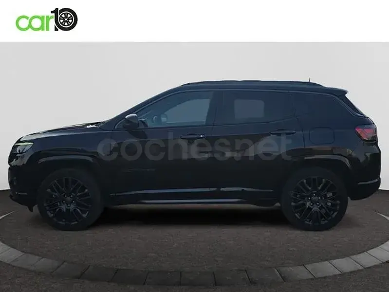Usado Jeep Compass Trailhawk 240 CV (176 kW) 2021 Negro SUV