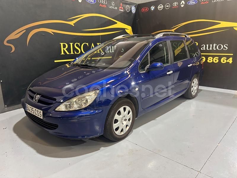 Azul Usado 2004 Peugeot 307 Familiar | 2699 € (Buen precio) - Imagen 1/4