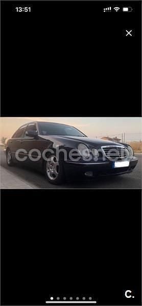 Usado Mercedes E320 Avantgarde 197 CV (144 kW) 2001 Azul Berlina