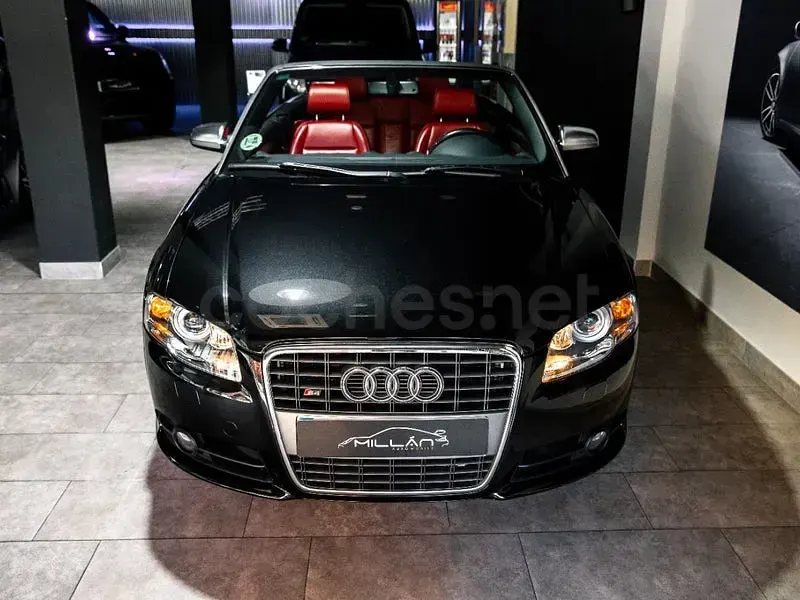 Usado Audi S4 Cabriolet S-line plus 344 CV (253 kW) 2006 Negro Descapotable