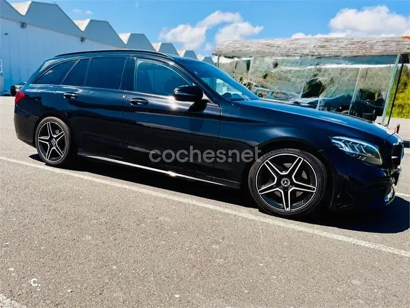 Usado Mercedes C220 170 CV (125 kW) 2019 Negro Familiar