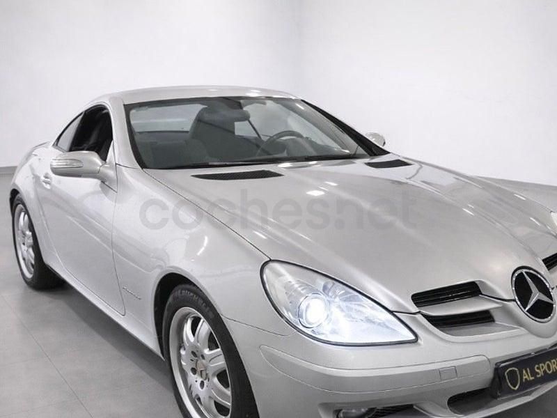 Usado Mercedes SLK200 163 CV (119 kW) 2005 Gris / plata Descapotable