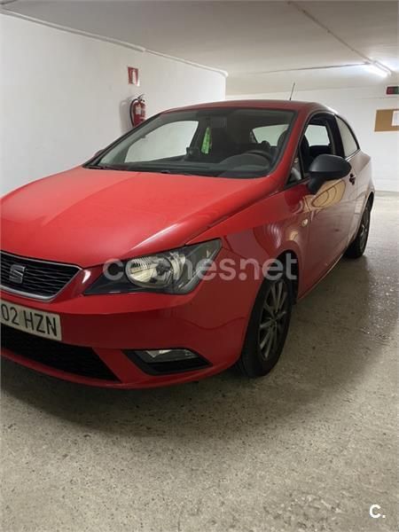 Usado Seat Ibiza SC I-Tech 70 CV (51 kW) 2014 Rojo Utilitario