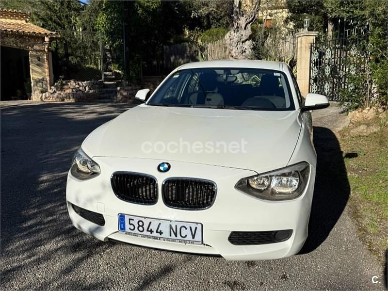 Usado BMW 114 Sport Line 102 CV (75 kW) 2014 Blanco Utilitario