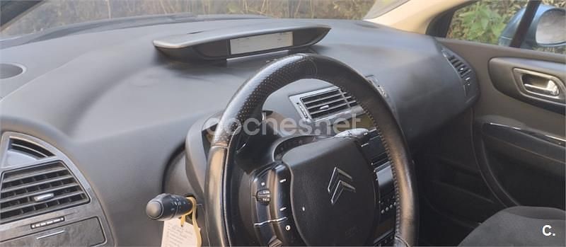 Usado Citroën C4 Exclusive 110 CV (80 kW) 2006 Gris / plata Berlina
