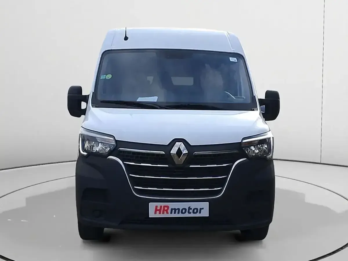 Usado Renault Master 137 CV (100 kW) 2021 Blanco Berlina