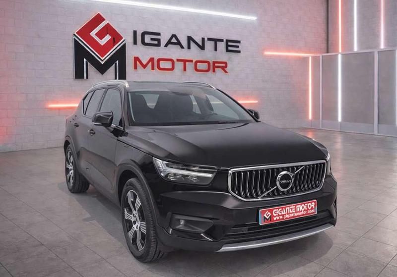 Usado Volvo XC40 Inscription 150 CV (110 kW) 2019 Negro SUV