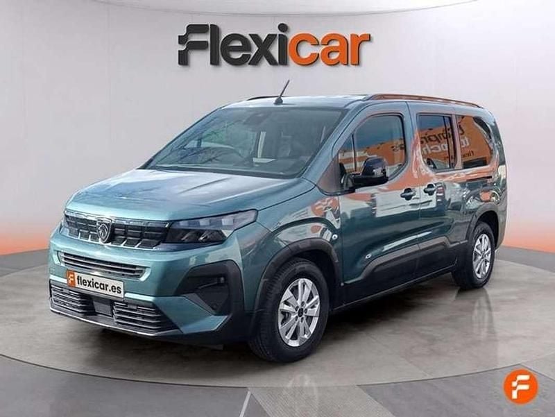 Usado Peugeot Rifter Allure 131 CV (96 kW) 2024 Azul Monovolumen