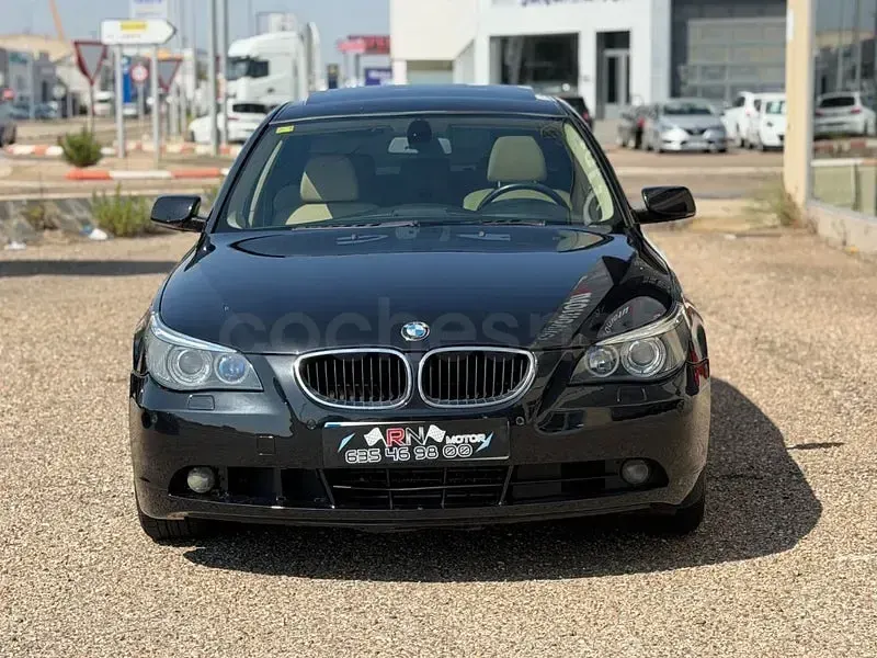 Usado BMW 530 231 CV (169 kW) 2004 Negro Berlina
