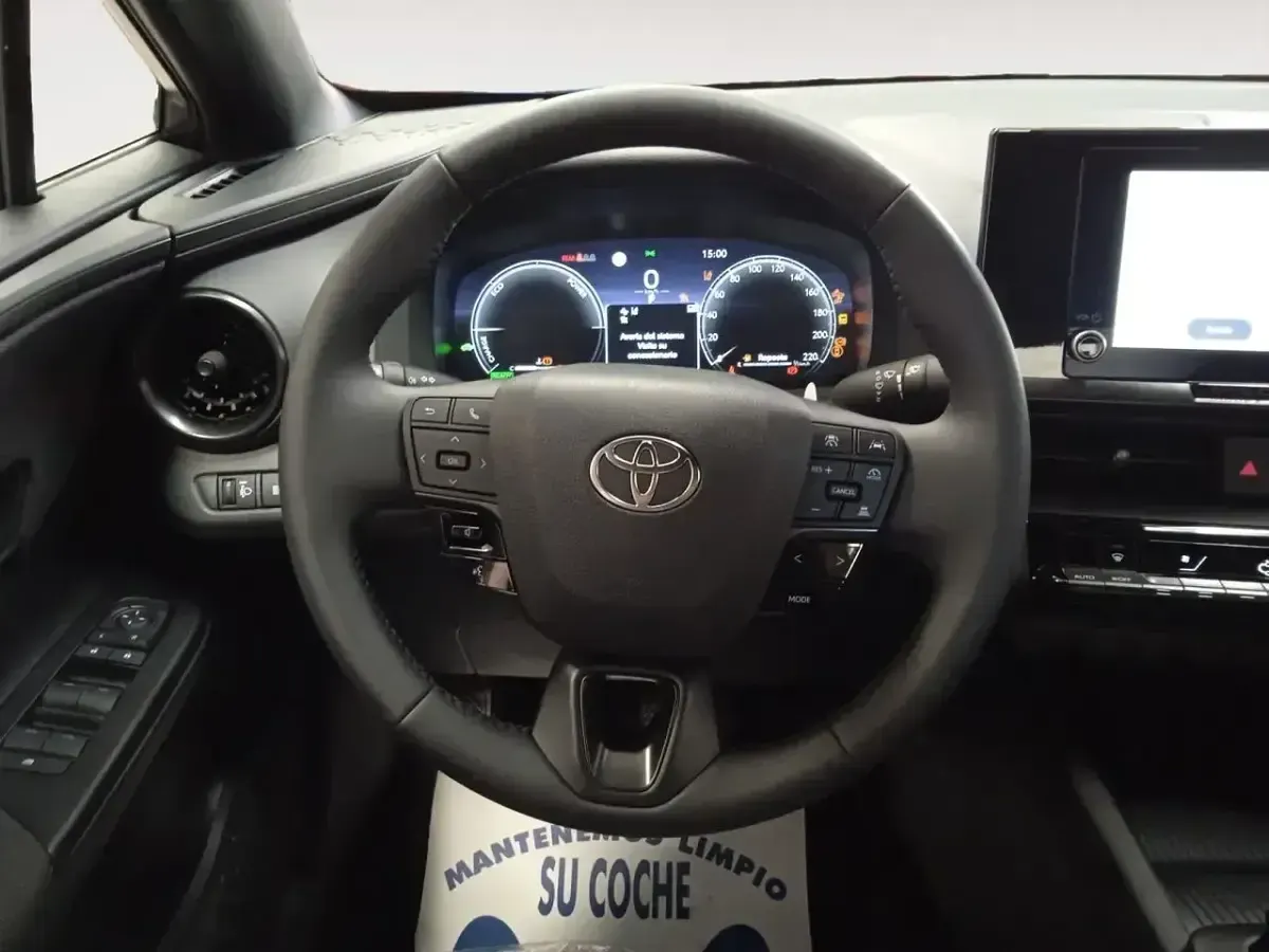 Usado Toyota C-HR Active 140 CV (102 kW) 2024 Blanco SUV