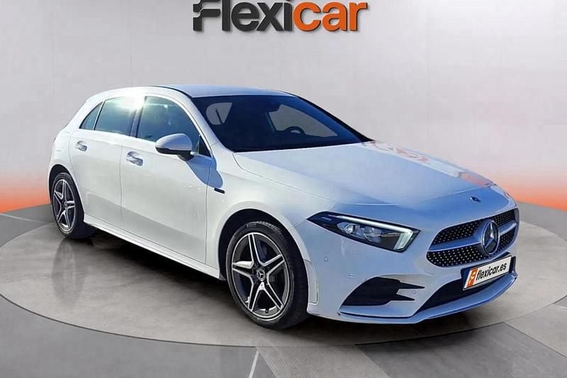Blanco Usado 2021 Mercedes A250 Berlina | 22.990 € (Buen precio) - Imagen 1/4