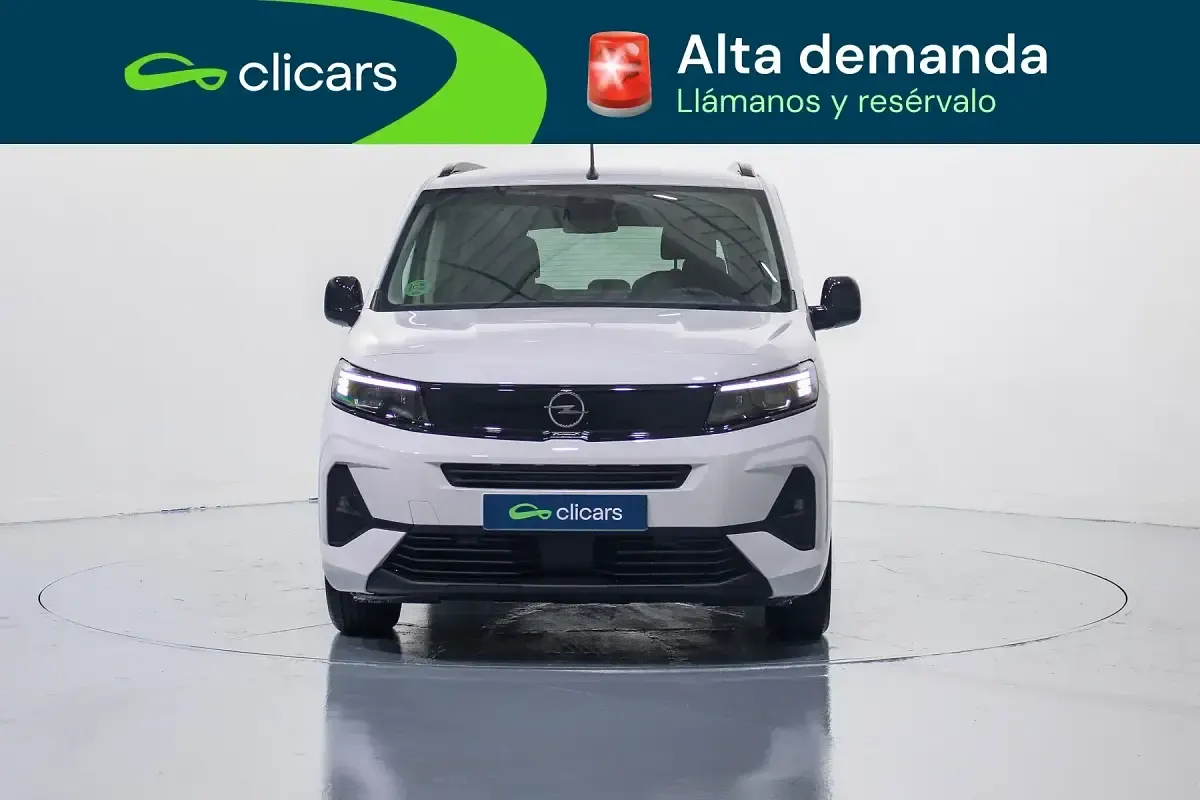 Usado Opel Combo S 100 CV (73 kW) 2025 Blanco Monovolumen