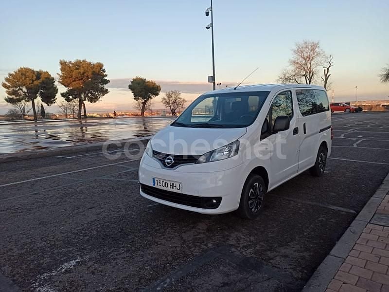 Blanco Usado 2011 Nissan Evalia Monovolumen | 10.999 € (Precio justo) - Imagen 1/4