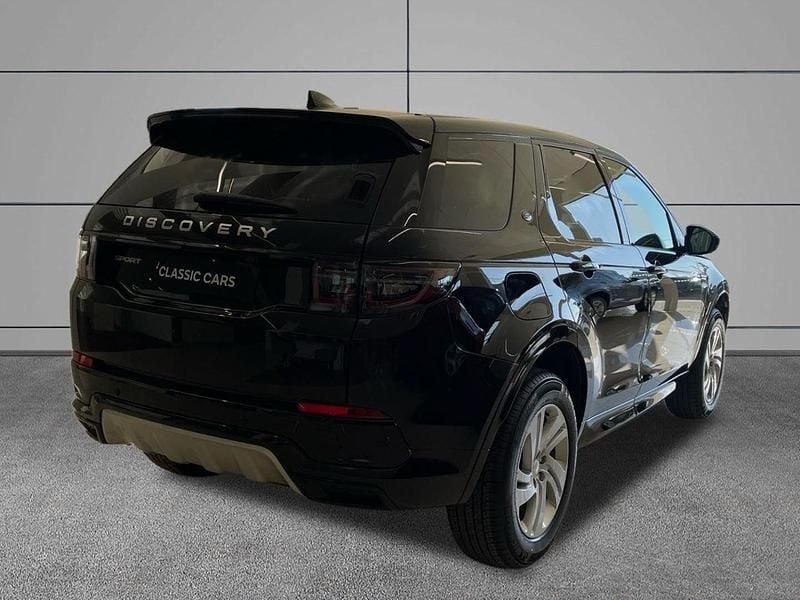 Käytetty Land Rover Discovery Sport S 163 HP (119 kW) 2024 Musta Katumaasturi