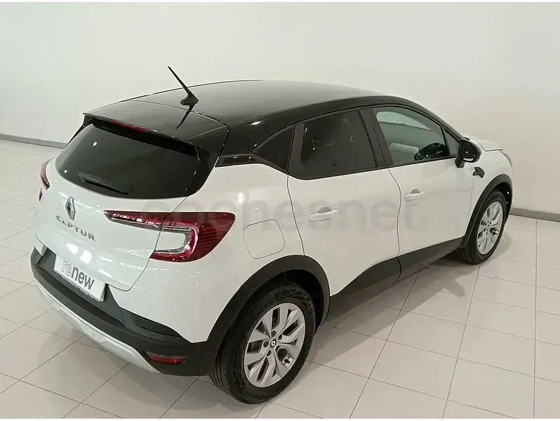 Usado Renault Captur Intens 100 CV (73 kW) 2022 Blanco SUV