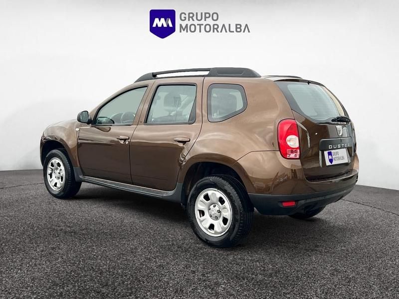 Begagnad Dacia Duster Base 105 HK (77 kW) 2010 Vit SUV