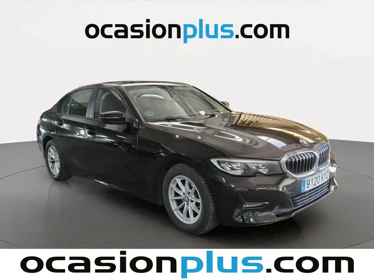 Używany BMW 318 150 KM (110 kW) 2019 Czarny Sedan/Limuzyna