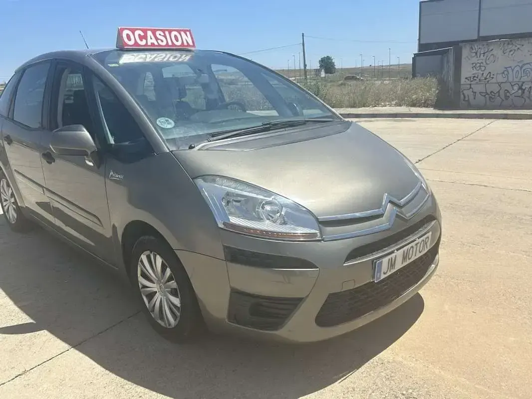 Usado Citroën C4 Picasso 109 CV (80 kW) 2010 Verde Monovolumen