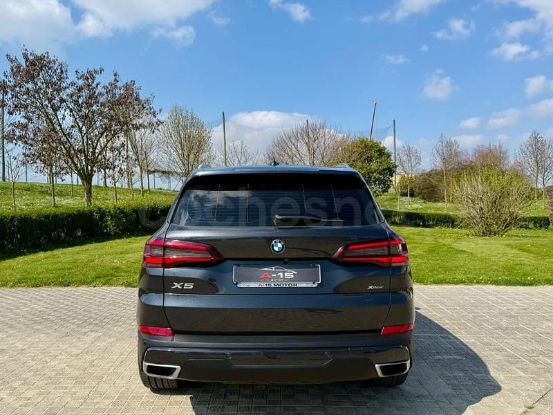 Usado BMW X5 Comfort Edition 286 CV (210 kW) 2022 Gris / plata SUV